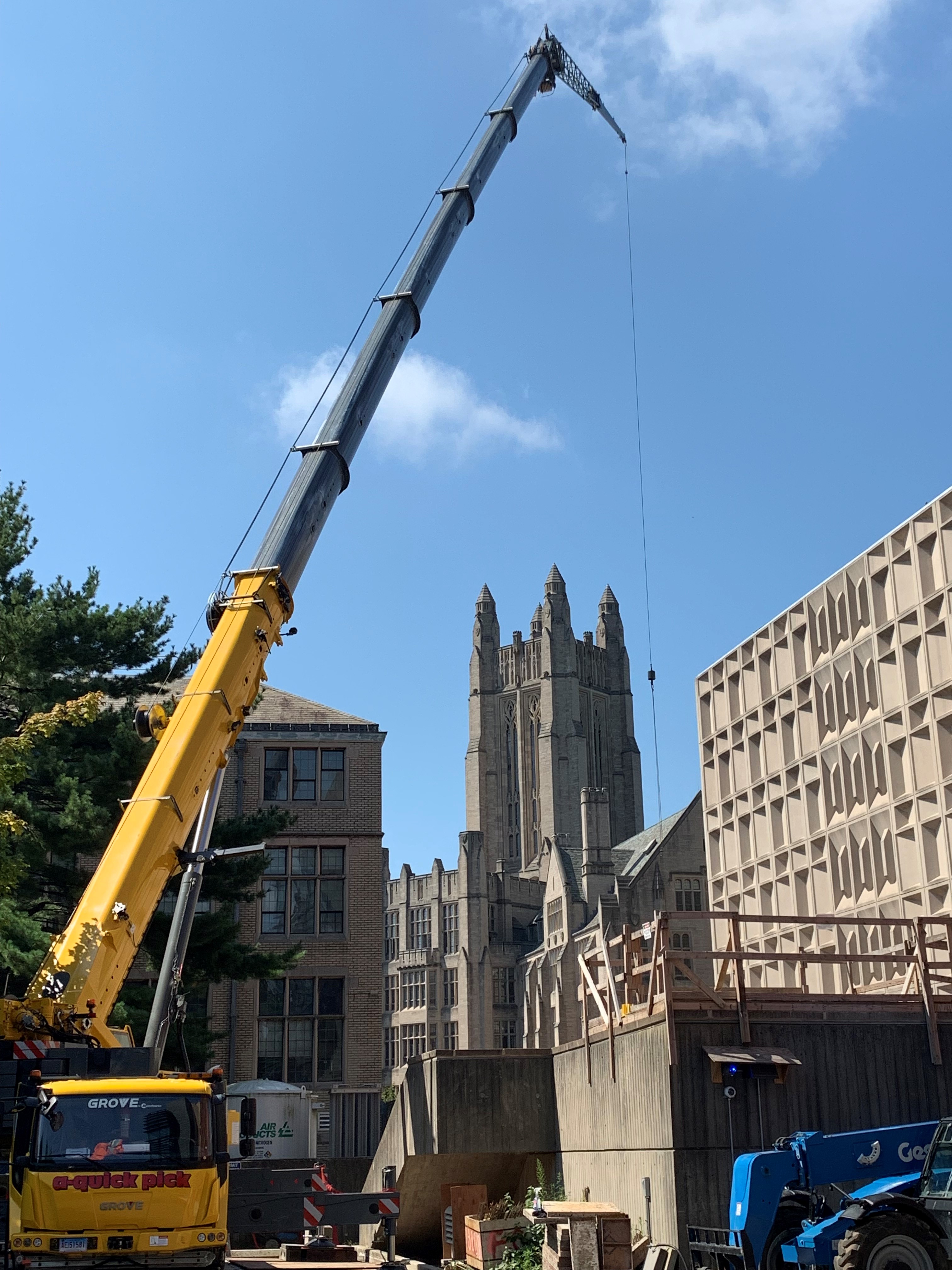 A Grove GMK5150L hoisting steel for one of the Yale buildings in New Haven, Conn.